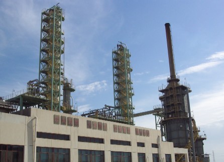 Vacuum Distillation Unit at SINOPEC Oil Refinery in Tahe, China 2004